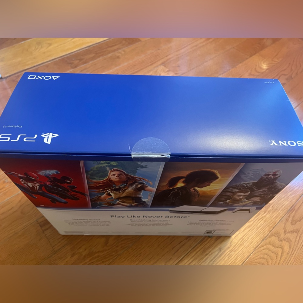 New Item! Sealed Box! Sony PS5 Console - Black and White 1TB CFI-2015 - Picture 9 of 16